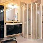 6 Person In Asaa-by Traum